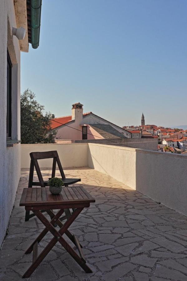 Two Olives Villa Vrbnik  Exterior photo